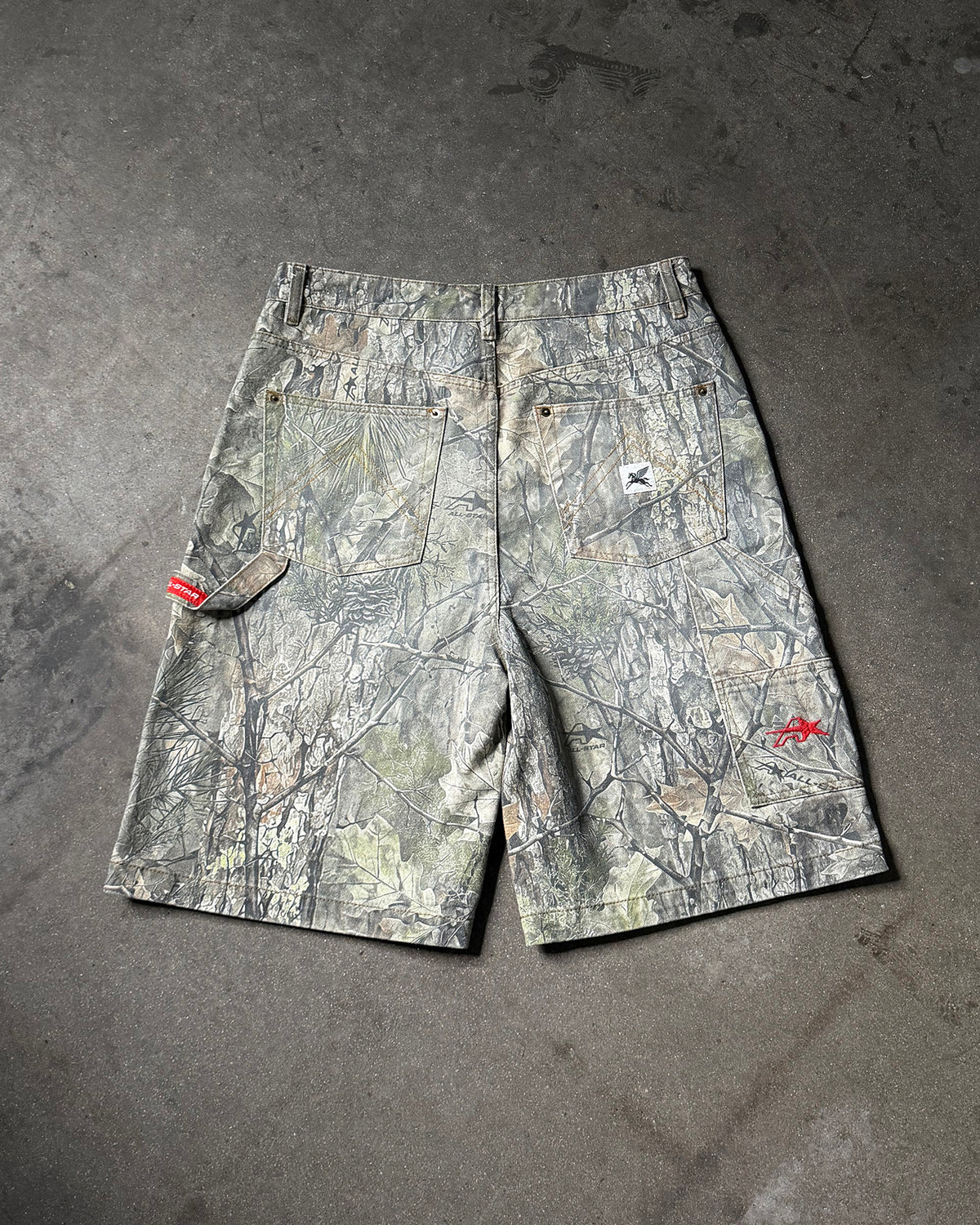 Denim short, back
